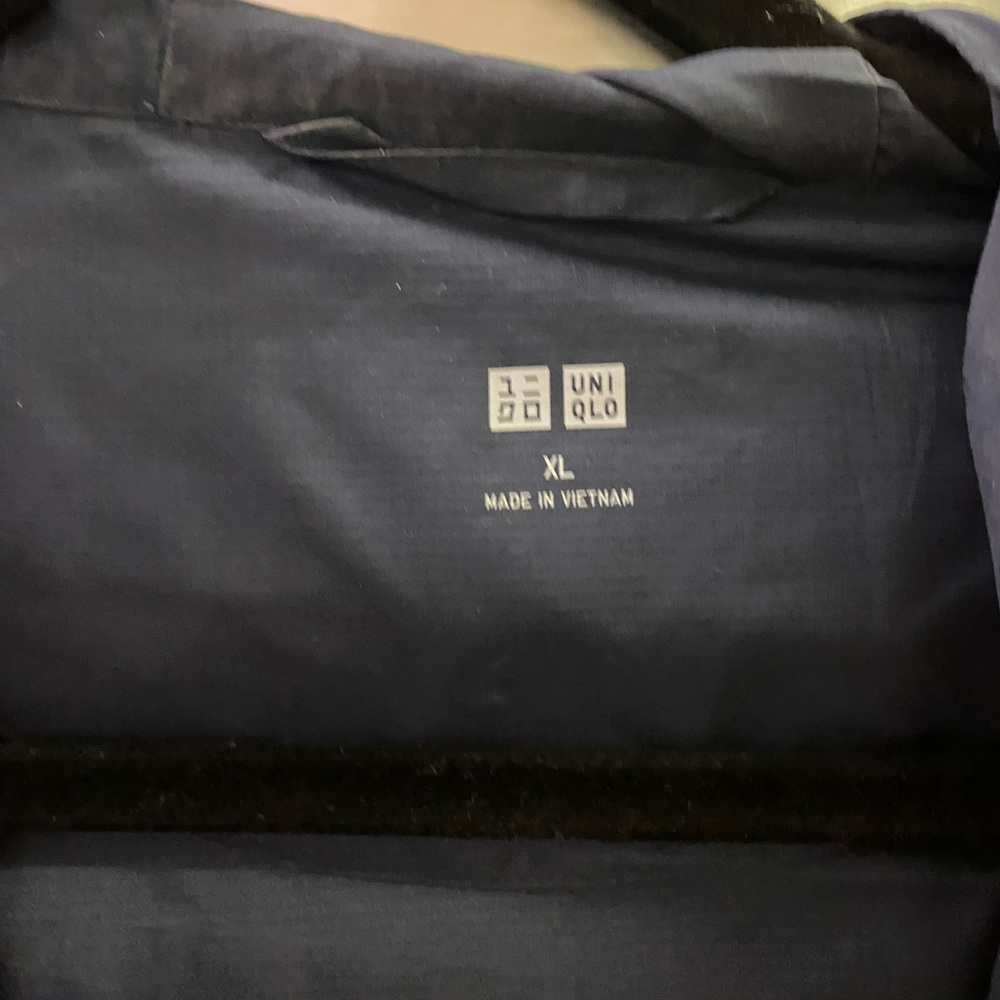 Uniqlo windbreaker